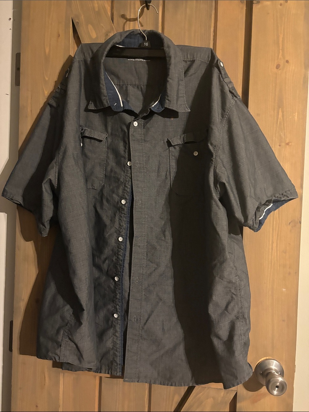 PD&C Men's Short Sleeve Button-Down Shirt in Dark Gray